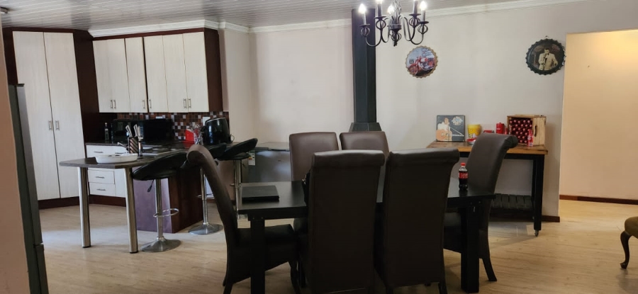 6 Bedroom Property for Sale in Prieska Northern Cape